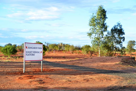 Erldunda Desert Oaks Resort - QLD Tourism 28