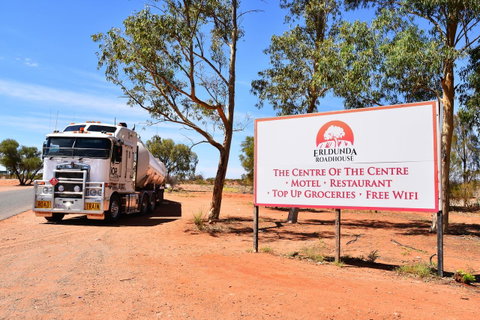 Erldunda Desert Oaks Resort - QLD Tourism 44