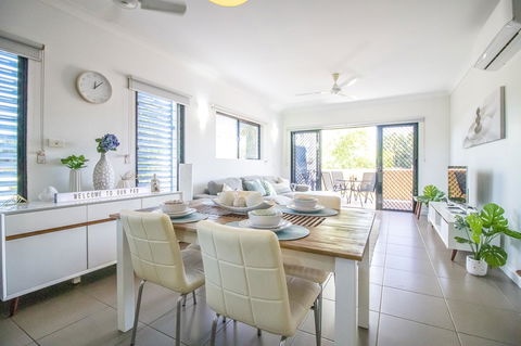 ZEN QUEST - The NOMADS PAD Near Nightcliff Markets & Sunset Foreshore - QLD Tourism 15