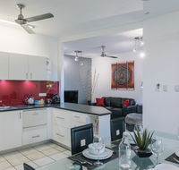 CitySide Apartment - 2 Bedroom with Private Courtyard - QLD Tourism