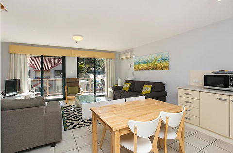 Nelson Bay Breeze - Queensland Tourism 19