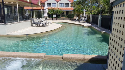 Nelson Bay Breeze - Queensland Tourism 0