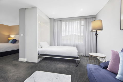 Canberra Rex Hotel - QLD Tourism 34