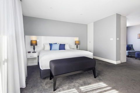 Canberra Rex Hotel - QLD Tourism 35