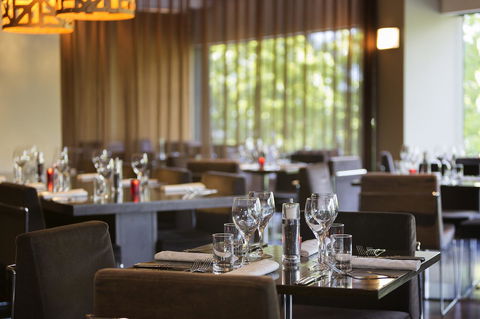 Novotel Canberra - QLD Tourism 12
