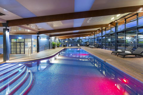 Novotel Canberra - QLD Tourism 3