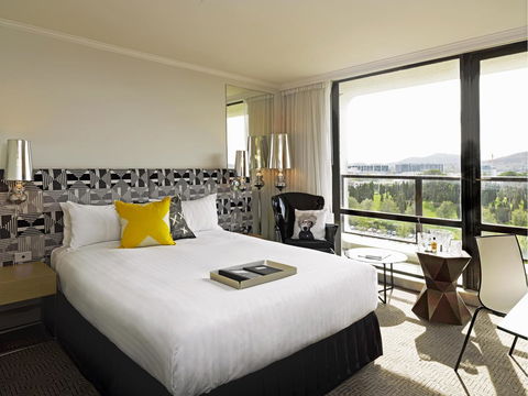 QT Canberra - QLD Tourism 0