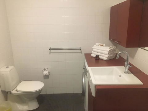 Lennox Holiday Apartments - QLD Tourism 30