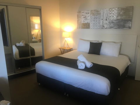 Lennox Holiday Apartments - QLD Tourism 16