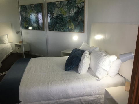 Lennox Holiday Apartments - QLD Tourism 22