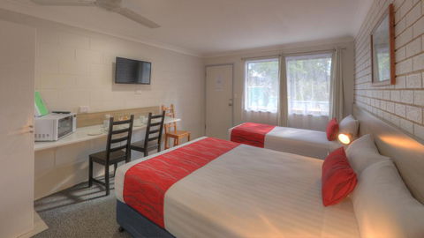 Boonah Motel - QLD Tourism 3