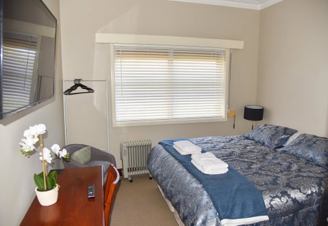 Boucher Manor - Northam. - QLD Tourism 0