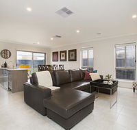 BOUTIQUE STAYS - Carinya - QLD Tourism