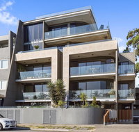 BOUTIQUE STAYS - Catani Gardens - QLD Tourism