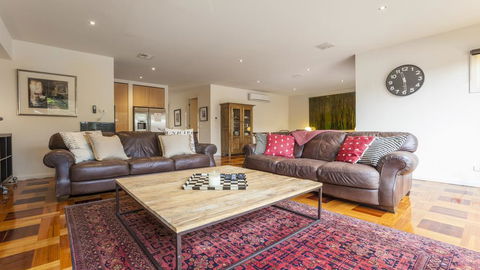 Boutique Stays - Elwood Hideaway - QLD Tourism 2