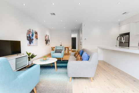 Boutique Stays - Murrumbeena Place 2 - QLD Tourism 2