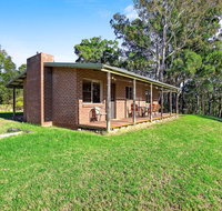 Braeside Cabin One - Pinkwood - QLD Tourism