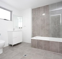 Brand new Family Friendly Apartment for 7