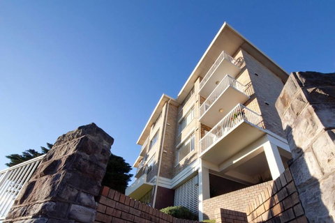 Breathtaking 1 Bedroom NB98 - QLD Tourism 1