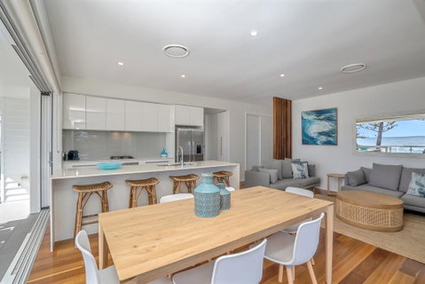 Bujerum Apartments On Burleigh - QLD Tourism 2