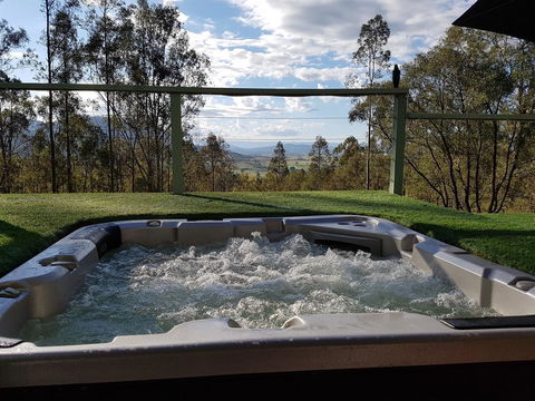 Bundera Lodge - Queensland Tourism 1