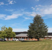 Bushman's Motor Inn - QLD Tourism