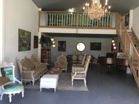 BYRON BAY'S MOD SWANKY SHED AT TOORALOO FARM STAY! - Queensland Tourism 0