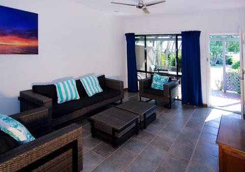 Cable Beach Apartments - Queensland Tourism 3