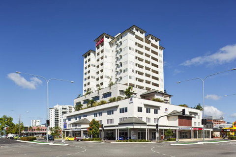Cairns Central Plaza Apartment Hotel - QLD Tourism 0