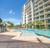 Cairns Esplanade 2 Bed 2 Bath Resort Hotel - QLD Tourism
