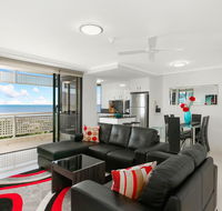 Cairns Luxury Waterfront Apartment - QLD Tourism