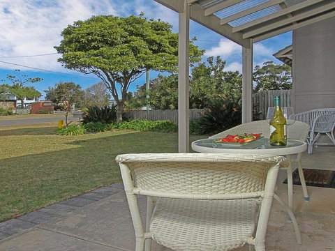Callala Beach Cottage - Charm And Character - QLD Tourism 0
