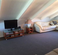 Callala Beach Shack - Pet Friendly - Queensland Tourism