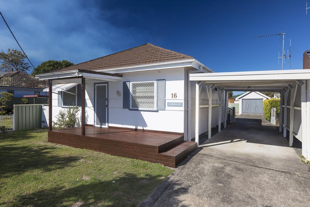 Stroud NSW QLD Tourism