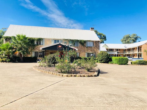Campbelltown Colonial Motor Inn - QLD Tourism 0