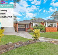 CAMPBELLTOWN HOLIDAY HOME 3 BED  FREE PARKING NCA039 - QLD Tourism