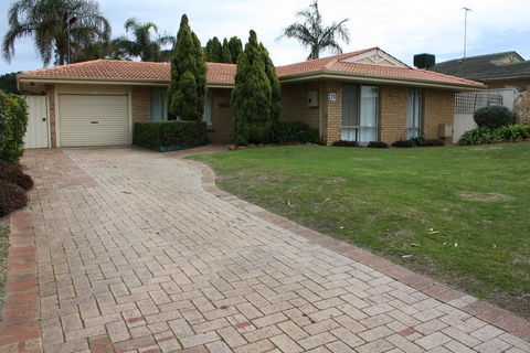 Canal Time Home Mandurah - Queensland Tourism 0