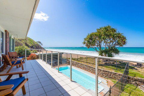 Captain's Quarters - Queensland Tourism 1