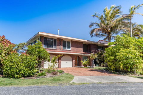 Captain's Quarters - Queensland Tourism 3