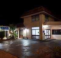 Caravilla Motor Inn - Queensland Tourism