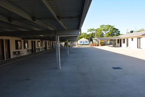 Carmila Sands Motel - Queensland Tourism 2