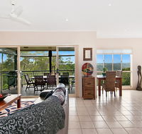 Casa Al Lago - Queensland Tourism