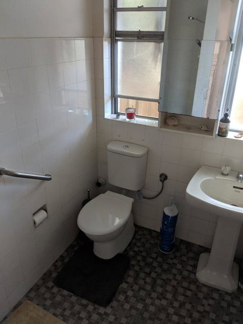 Casa De Sapo A Room In House With A Private Garden - QLD Tourism 3