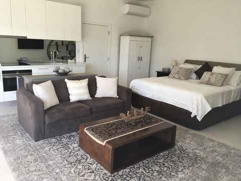 Casablanca, Peaceful Couples Retreat, Avalon Beach - Queensland Tourism 1