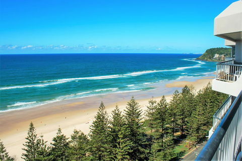 Cashelmara Beachfront Apartments - QLD Tourism 3