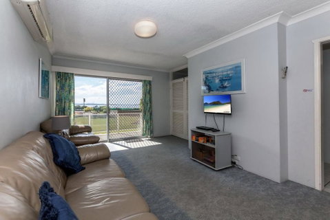 Castaways, Unit 1/17 Shoal Bay Road - QLD Tourism 0