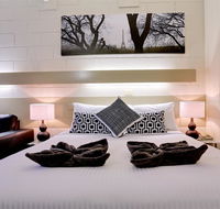 Castle Creek Motel - Queensland Tourism