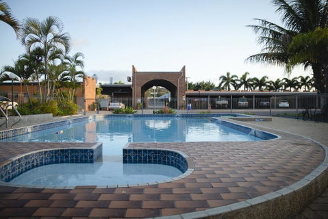 Castle Motor Lodge - QLD Tourism 2