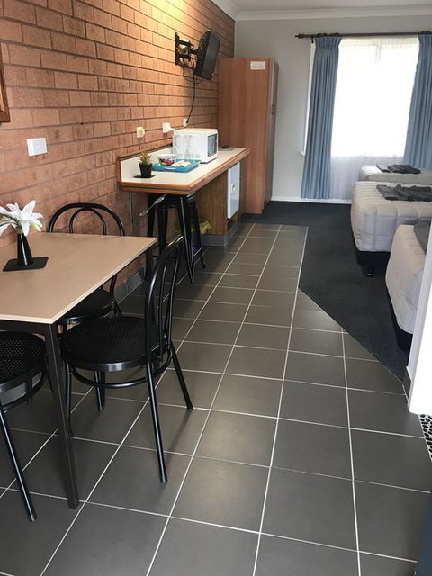 Castlereagh Motor Inn - QLD Tourism 2