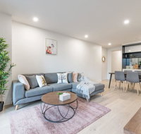 CBD Central Spacious 1 Bedroom AptUnion Tower - Queensland Tourism